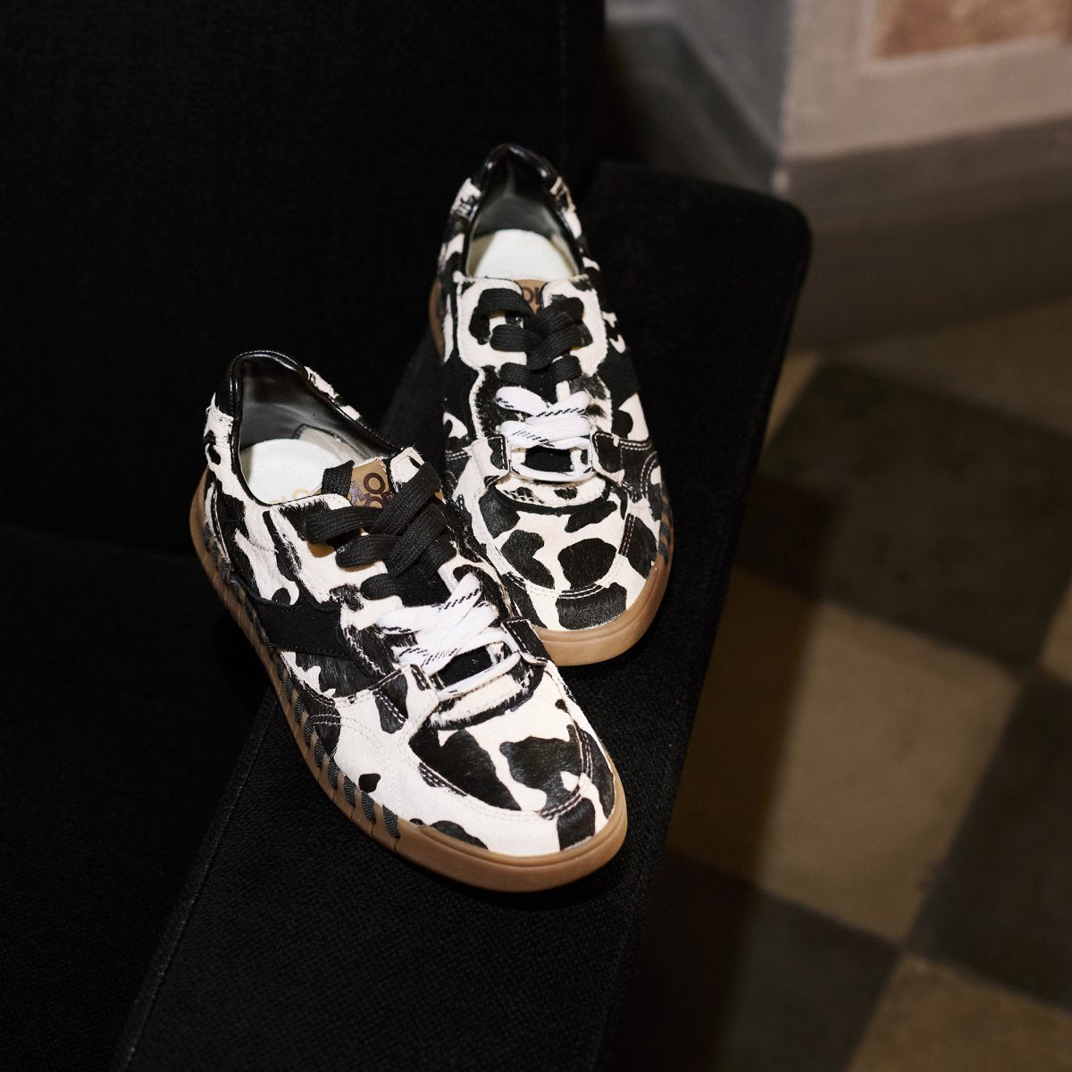 TAHOE
PONYSKIN SNEAKER