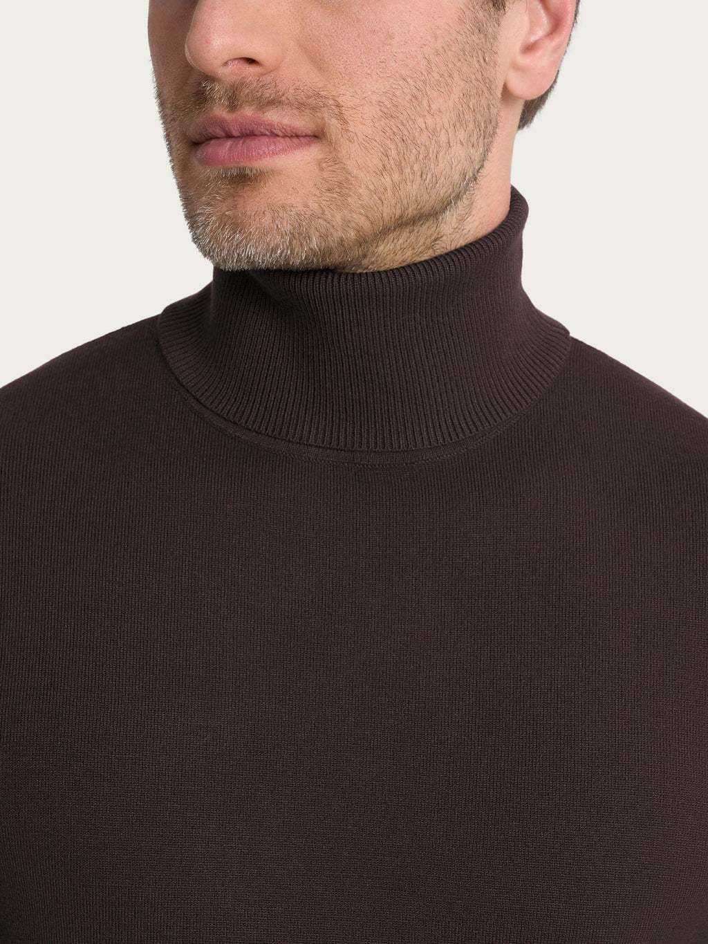 Four Seasons turtleneck