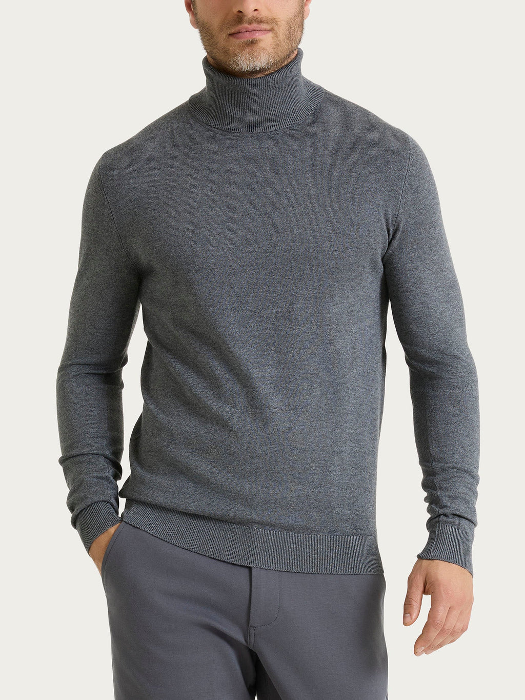 Four Seasons turtleneck