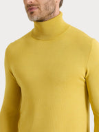 Four Seasons turtleneck